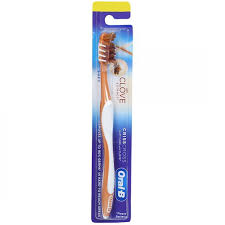 Oral-B Clove Tooth Brush 1N