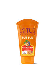 Lotus Herbals Safe Sun SunScreen Cream 100g